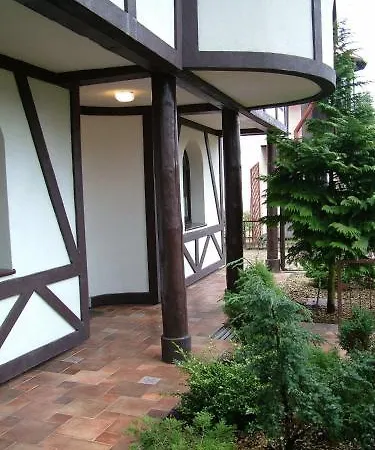 Bursztynek Vila *